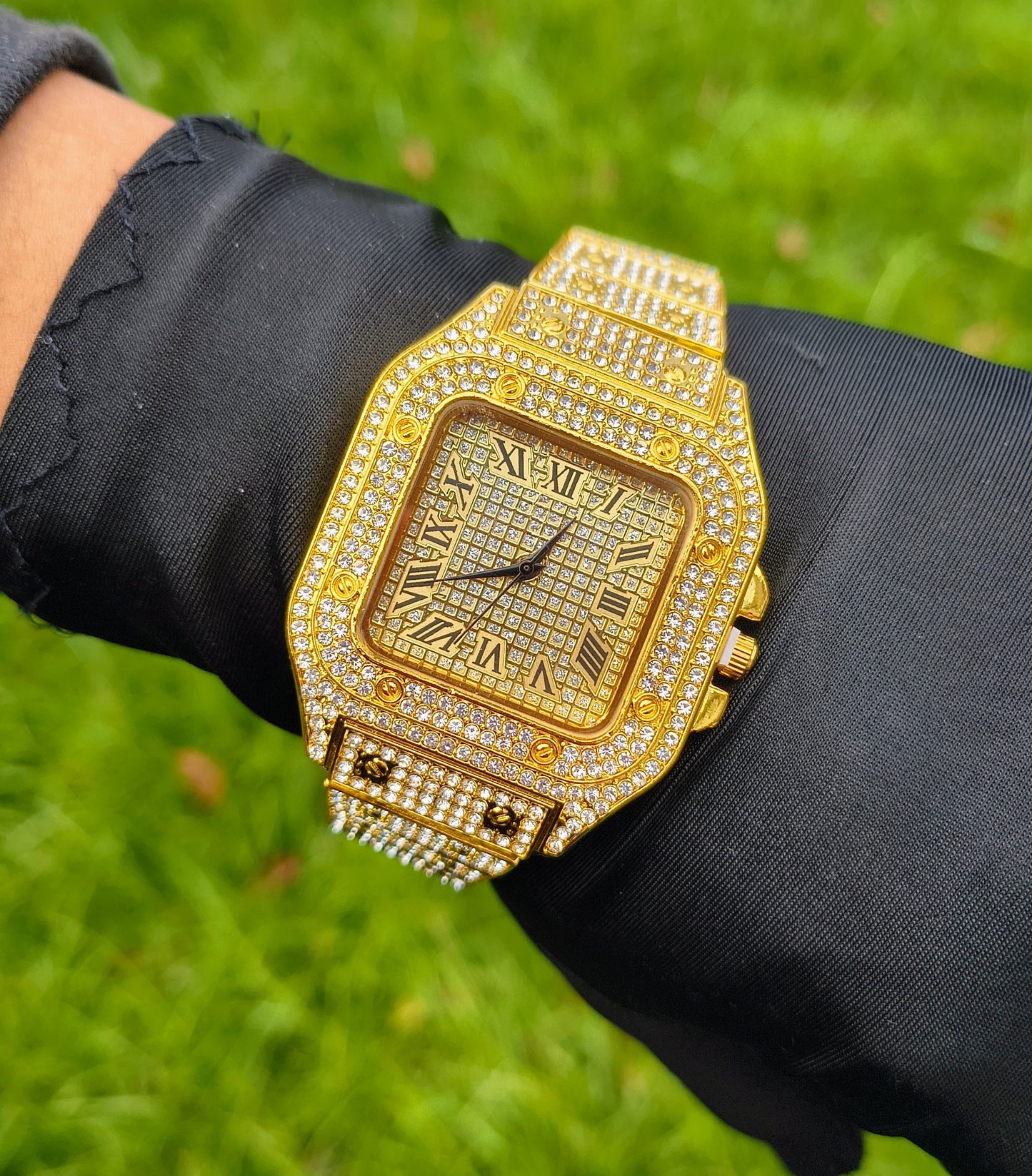 Reloj Dorado Cuadrado