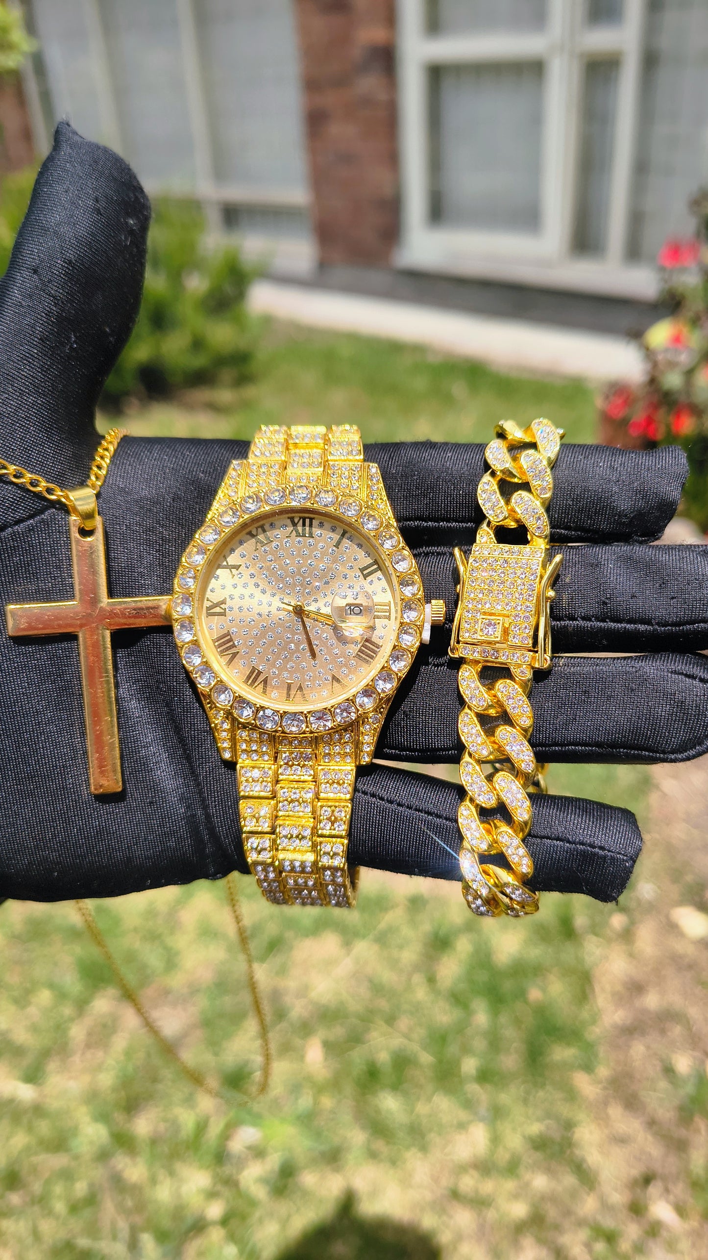Reloj Dorado + Pulsera Cubana+ Collar Cruz