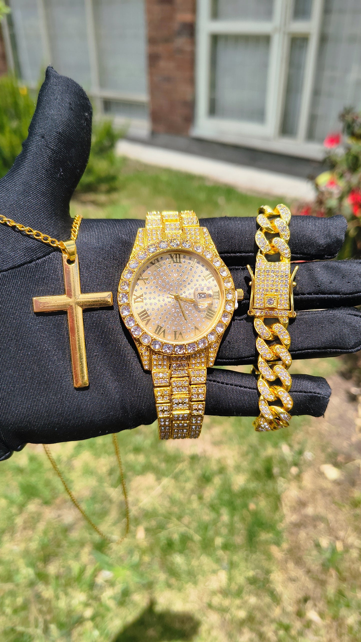 Reloj Dorado + Pulsera Cubana+ Collar Cruz