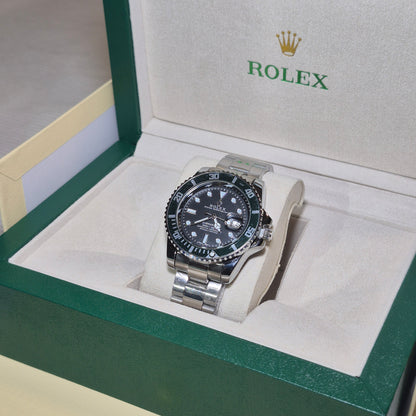 Rolex Semiautomatico Submariner Oyster Plateado Verde - Negro
