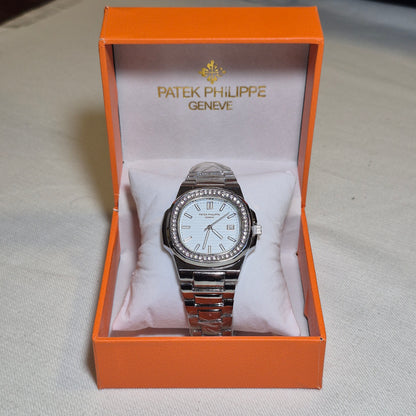 Patek Philippe Nautilus Cara Blanca Zirconias