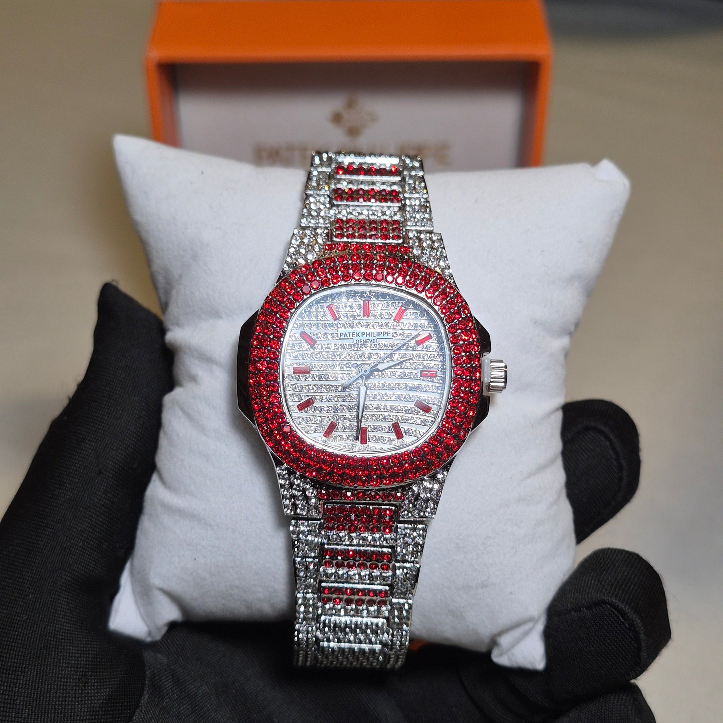 Patek Philippe Cubano Plateado - Rojo