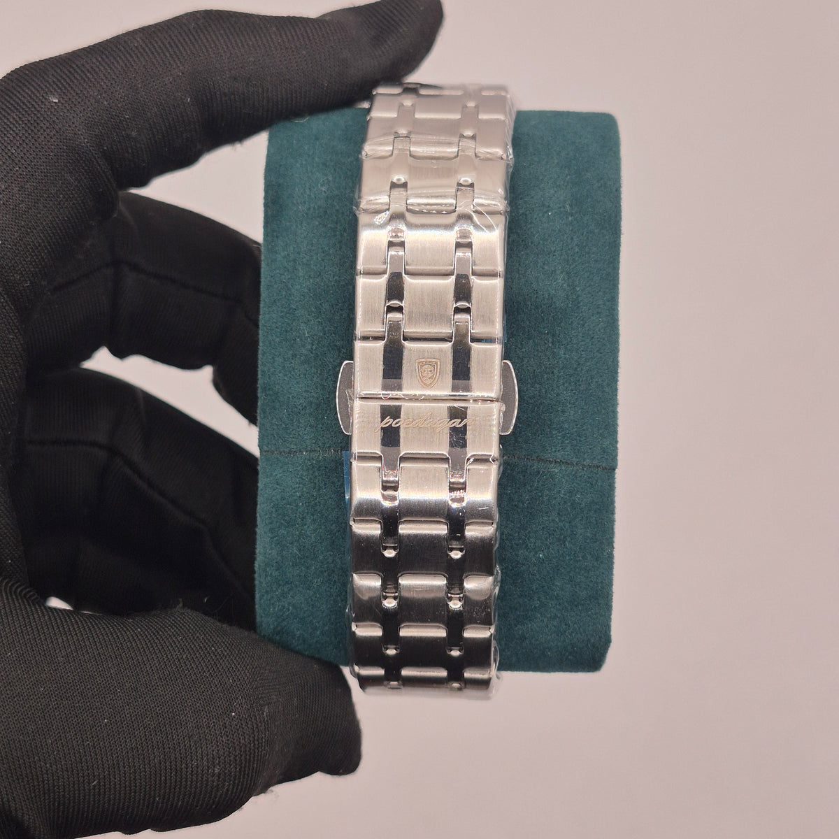 Reloj Poedagar Day-Date Plateado Dial Negro