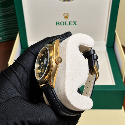 Rolex Oyster Perpetual All Black Bisel Gold