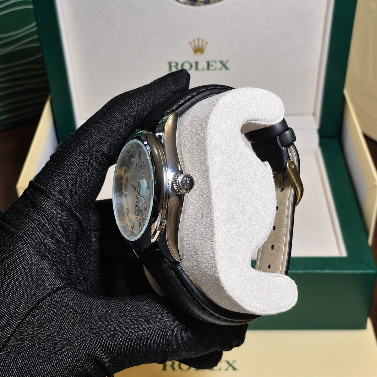 Rolex Oyster Perpetual Plateado Cuero Negro