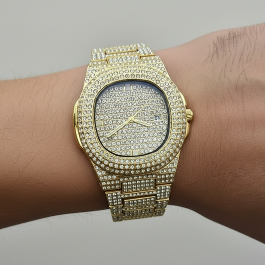 Reloj Dorado Ovalado