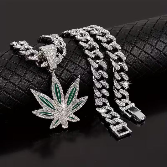 Cadena Cubana Plateada + Dije Hoja Verde
