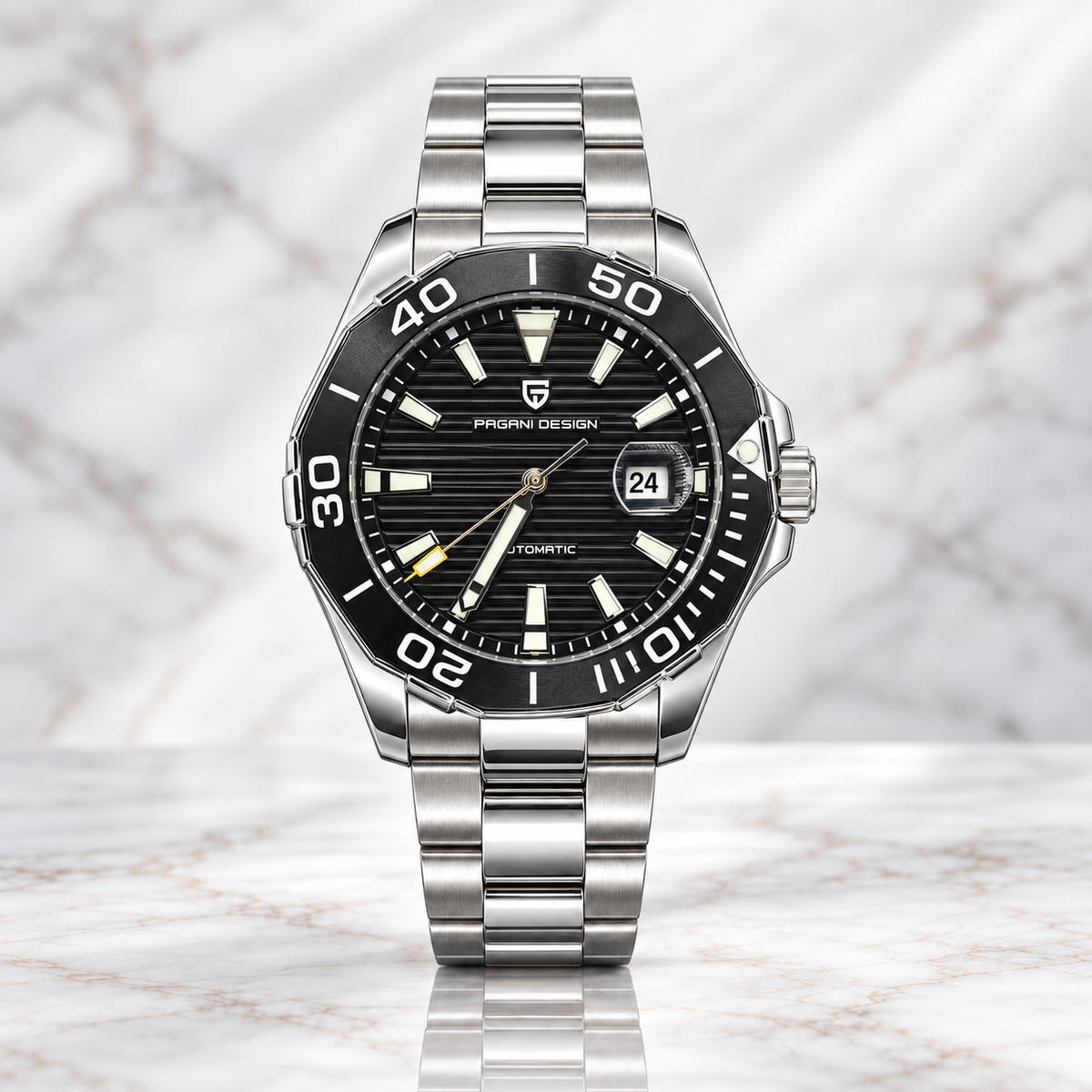 Pagani Design Homenaje TAG Heuer Aquaracer