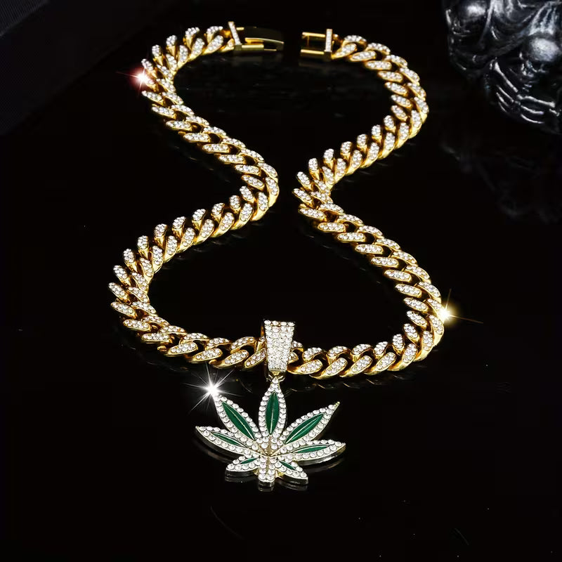 Cadena Cubana Dorada + Dije Hoja Verde