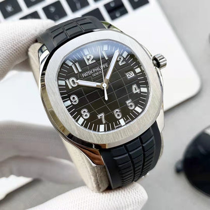 Patek Philippe Aquanaut Cara Negra