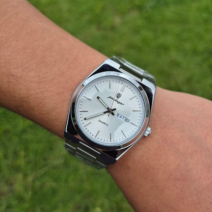 Reloj Poedagar Plateado-Blanco (Modelo 830)