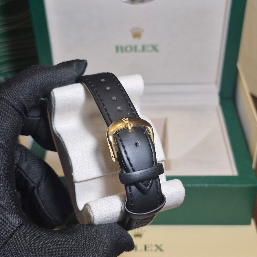 Rolex Oyster Perpetual All Black Bisel Gold