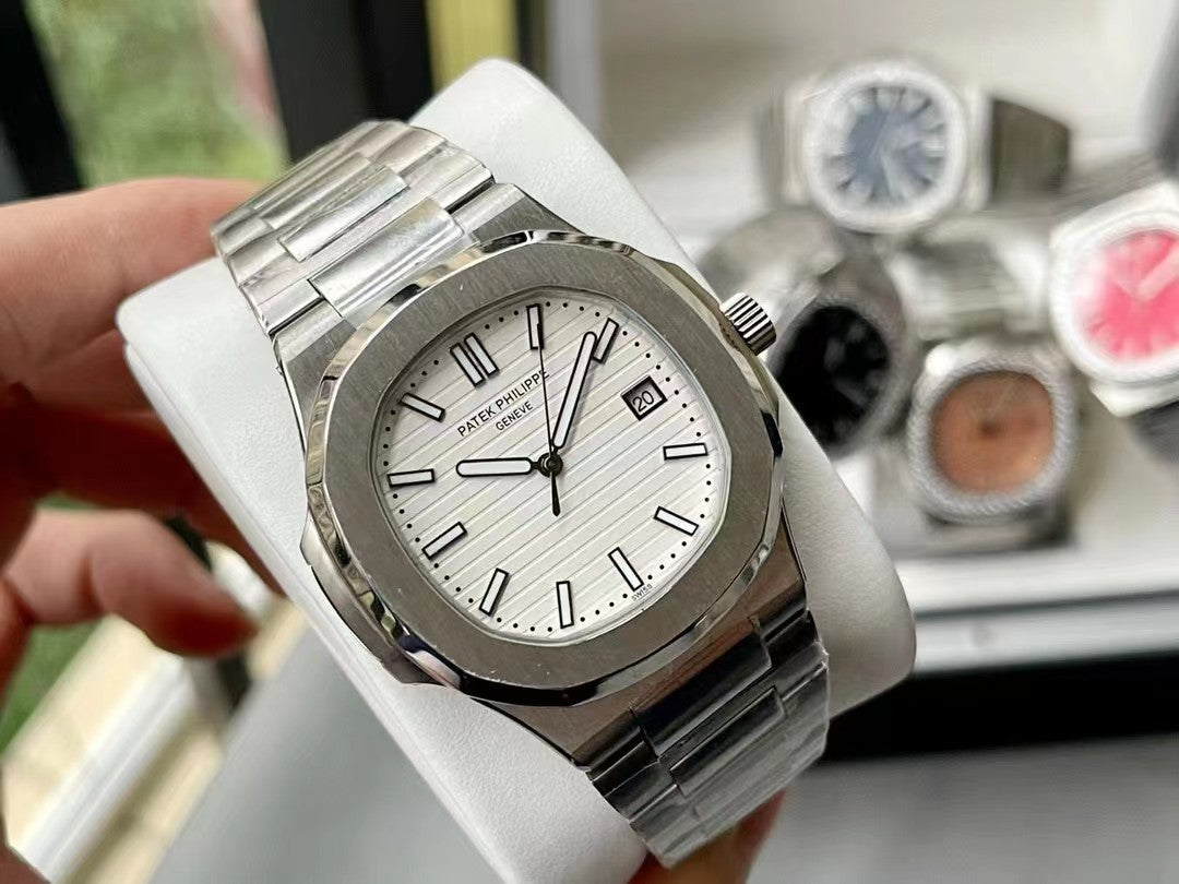 Patek Philippe Nautilus Cara Blanca