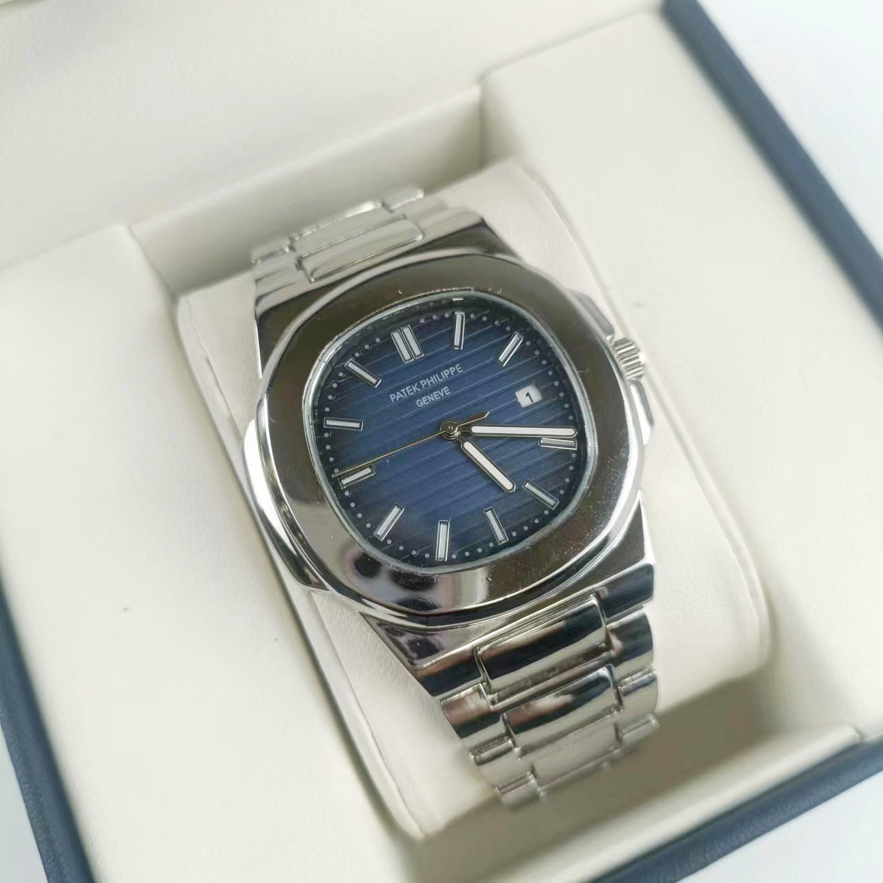 Patek Philippe Nautilus Cara Azul
