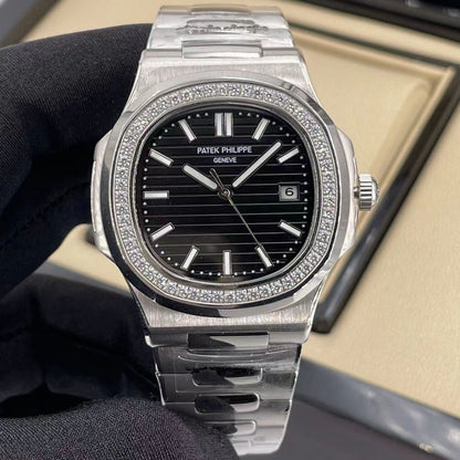 Patek Philippe Nautilus Cara Negra Zirconias