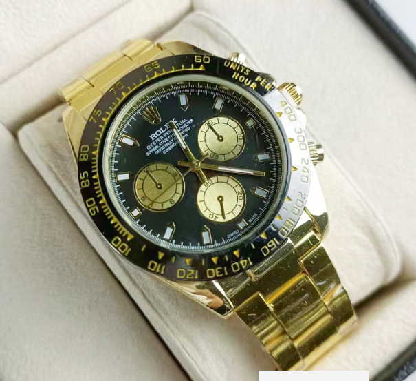 Rolex Oyster Daytona Dorado Cara Negra