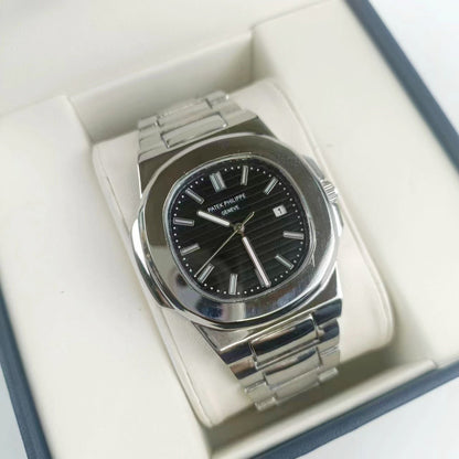 Patek Philippe Nautilus Cara Negra