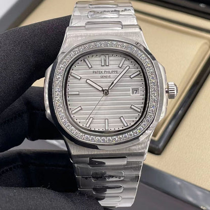 Patek Philippe Nautilus Cara Blanca Zirconias