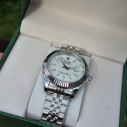 Rolex SemiAutomatico Date Just Presidencial Edicion Especial (P/B) + Cofre De Lujo GRATIS