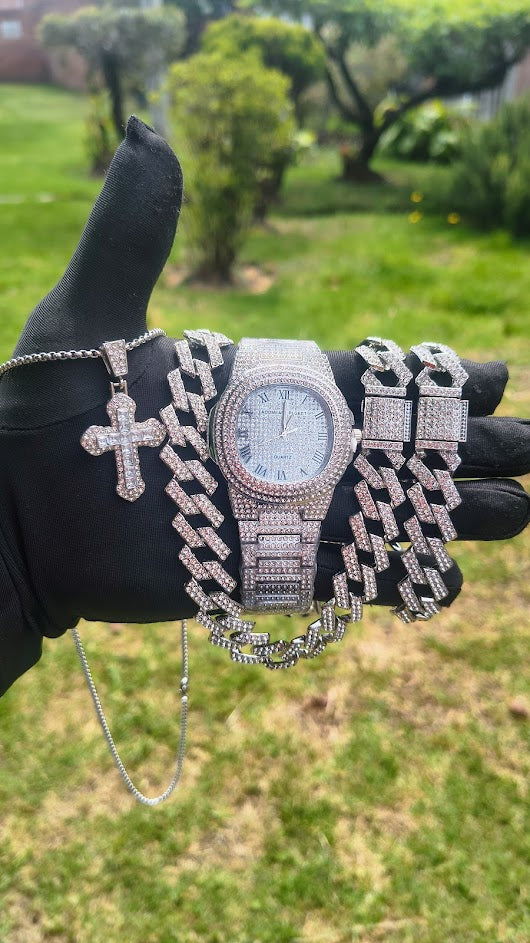 Reloj Ovalado Contra marcado + Cadena + Pulsera + Dije GRATIS