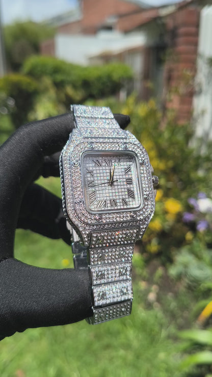 Reloj Plateado Cuadrado