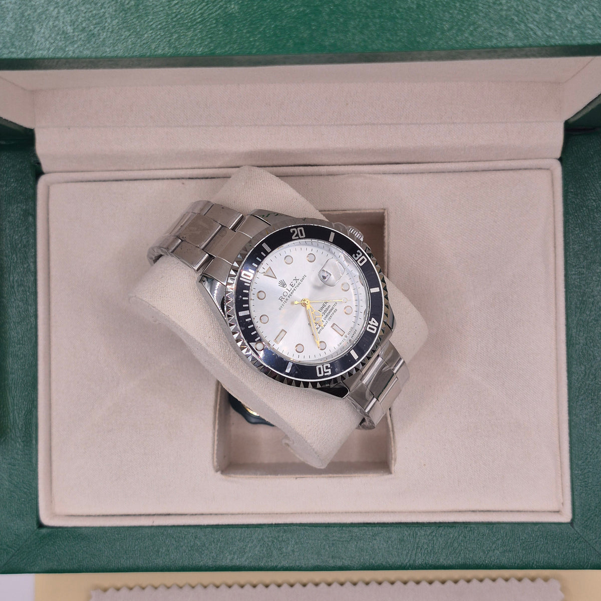 Rolex Semiautomatico Submariner Oyster Plateado Blanco