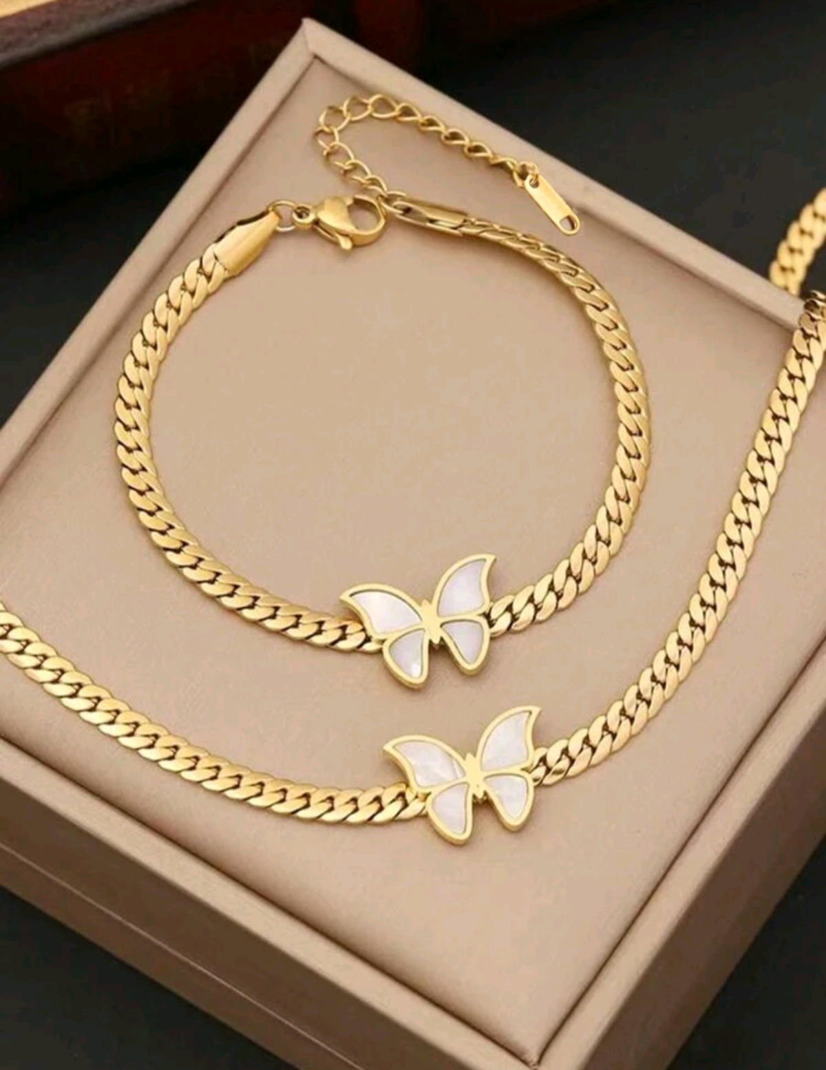 Set Cadena y Pulsera Colgante Mariposa