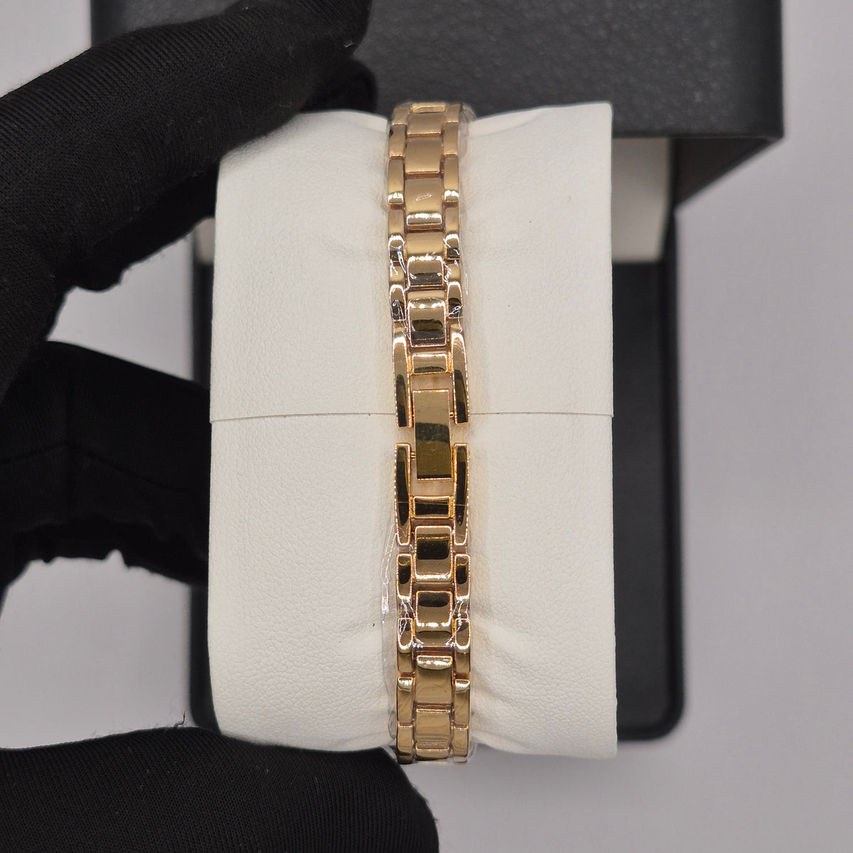 Reloj Curren Full Gold Zirconias